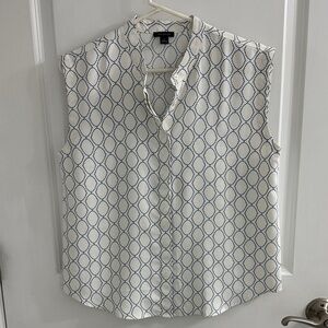 Ann Taylor White and Blue Patterned Blouse